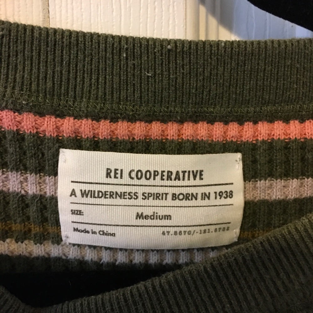 Wallace Lake Waffle sweater organic cotton REI green pink medium - Picture 13 of 14